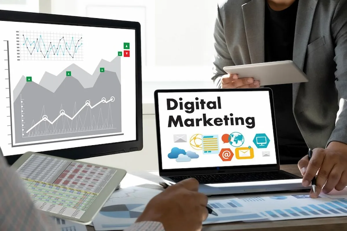 Digital Marketing: Strategi Efektif Di Era Serba Online