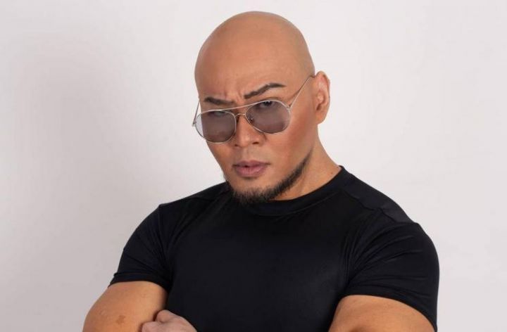 Deddy Corbuzier: Dari Pesulap Legendaris Hingga Influencer