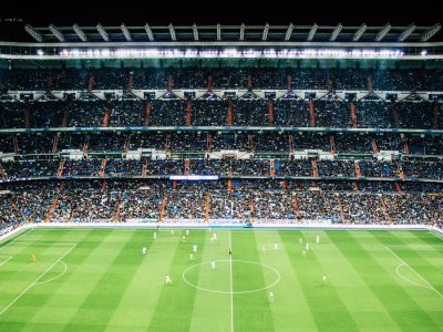 Sepak Bola Dan Politik: Lapangan Hijau Jadi Panggung Kekuasaan