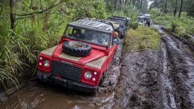 Tren Overlanding: Petualangan Modern Di Tengah Alam Liar