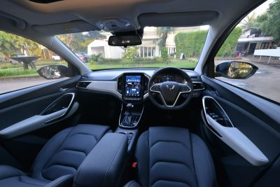 Desain Interior Mobil Modern: Kenyamanan Pengalaman Digital