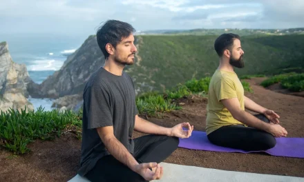Yoga Dan Meditasi: Cara Menyeimbangkan Tubuh Dan Pikiran
