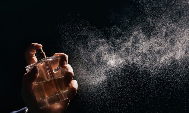 Gak Perlu Impor, 7 Parfum Lokal Ini Wanginya Mahal Banget!