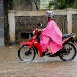 Bukan Cuma Busi! Ternyata Ini Alasan Mesin “Nangis” Pasca Hujan