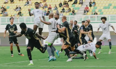 Dewa United Menggila! Vico Jadi Mimpi Buruk PSM Makassar