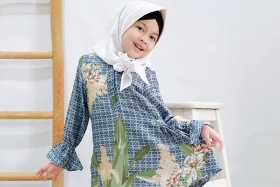 Inspirasi Set Tunik Cantik Buat Anak Perempuan, Anti Ribet!