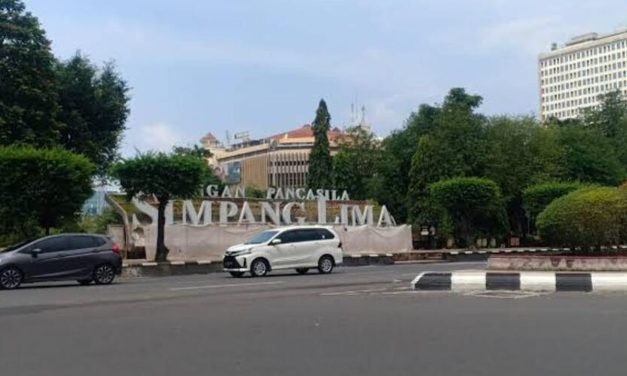 Libur Lebaran Di Semarang? Tonton Dulu List Hotel Simpang 5 Ini!